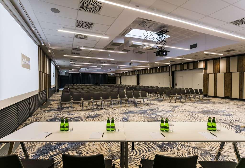 Radisson Blu Hotel. Сопот Удобства фото